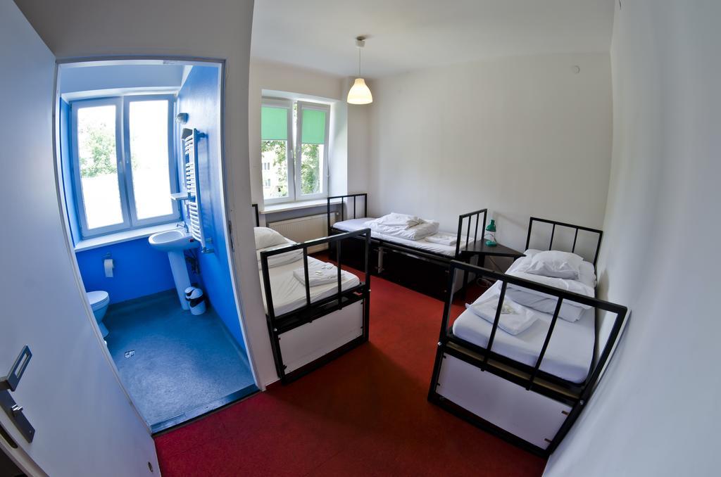 Wilson Hostel Warszawa Δωμάτιο φωτογραφία