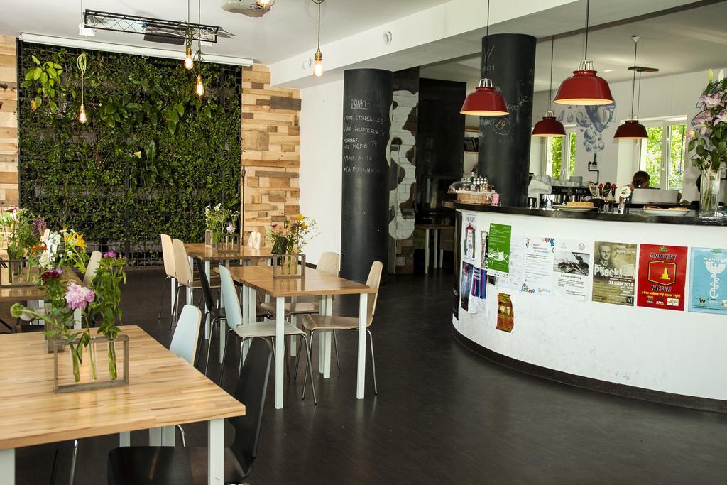 Wilson Hostel Warszawa Εξωτερικό φωτογραφία