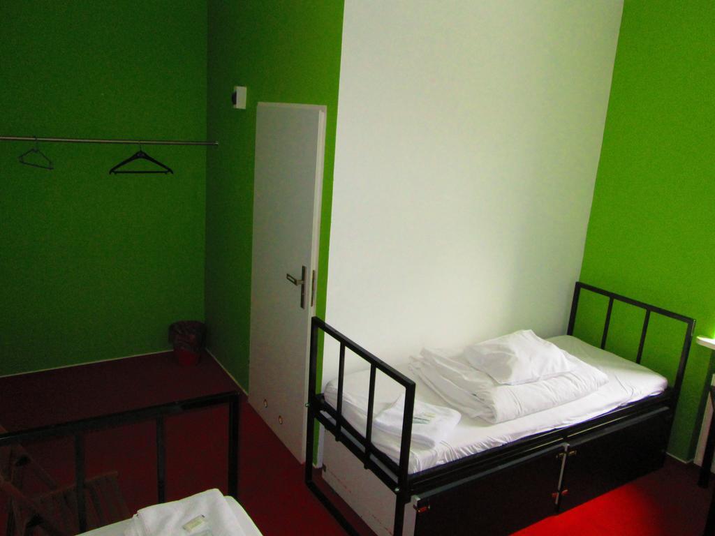 Wilson Hostel Warszawa Δωμάτιο φωτογραφία